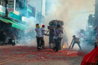 Photo decapitation strike