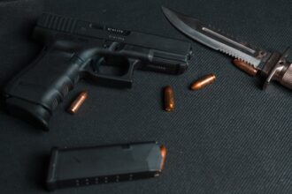 Photo sabotaging weapons