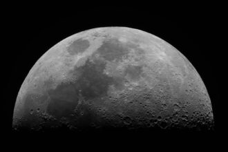 Photo remote viewing Moon structures