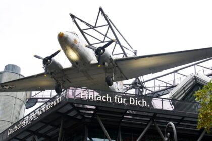 Photo Berlin Airlift logistics