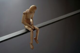 Photo Zersetzung psychological manipulation
