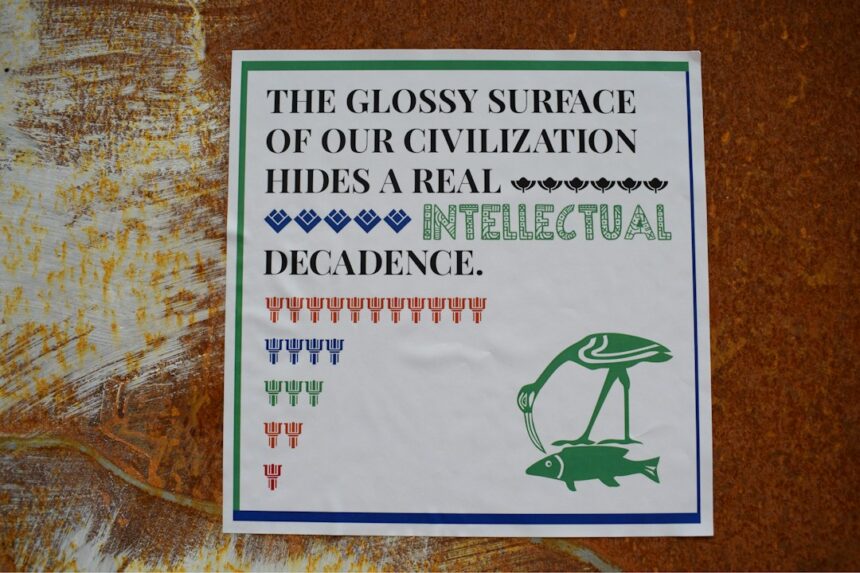 Photo declassification