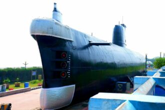 Photo submarine specifications