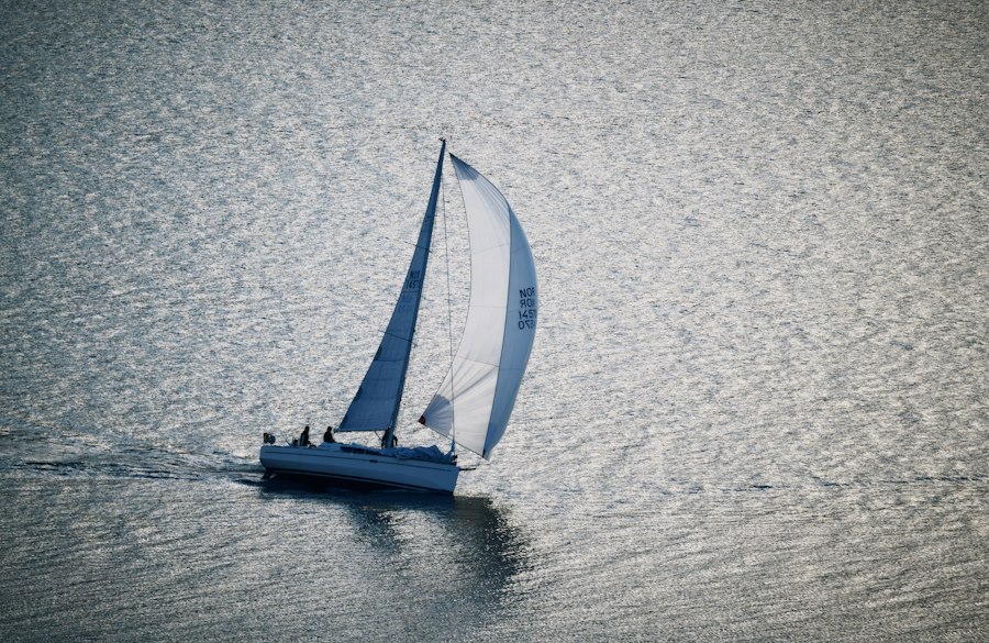 submarine sail