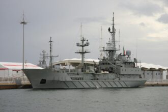 Photo HMS Sovereign Devonport return