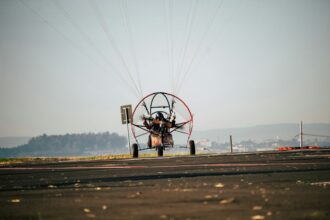 Photo ground effect flight aerodynamics