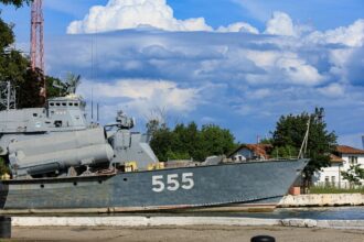 Photo Lun class missile carrier ship diagram