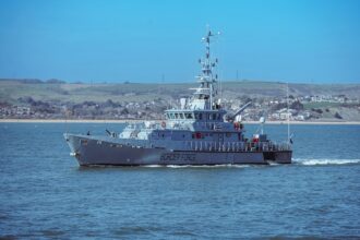 Photo British submarine towed array sonar system