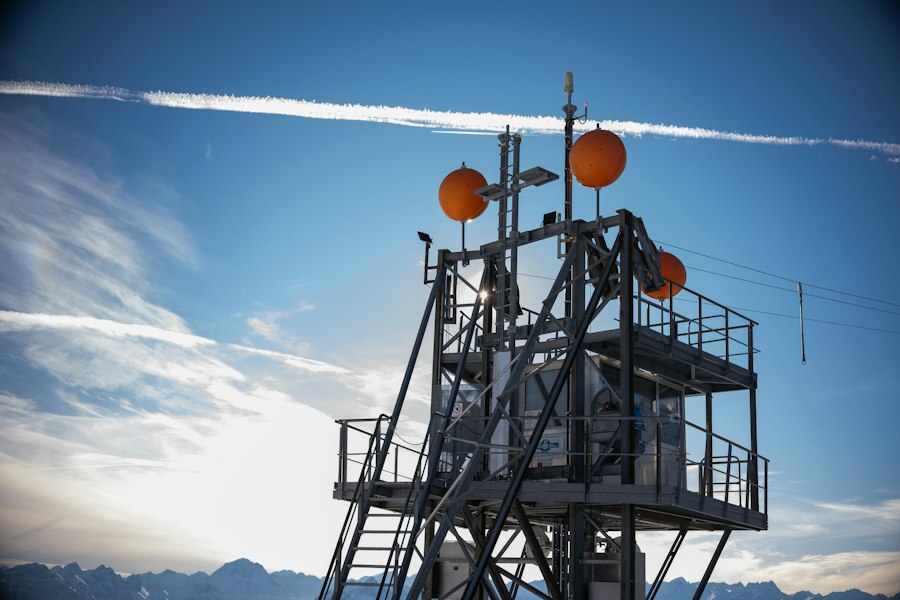 high altitude radio communication disruption