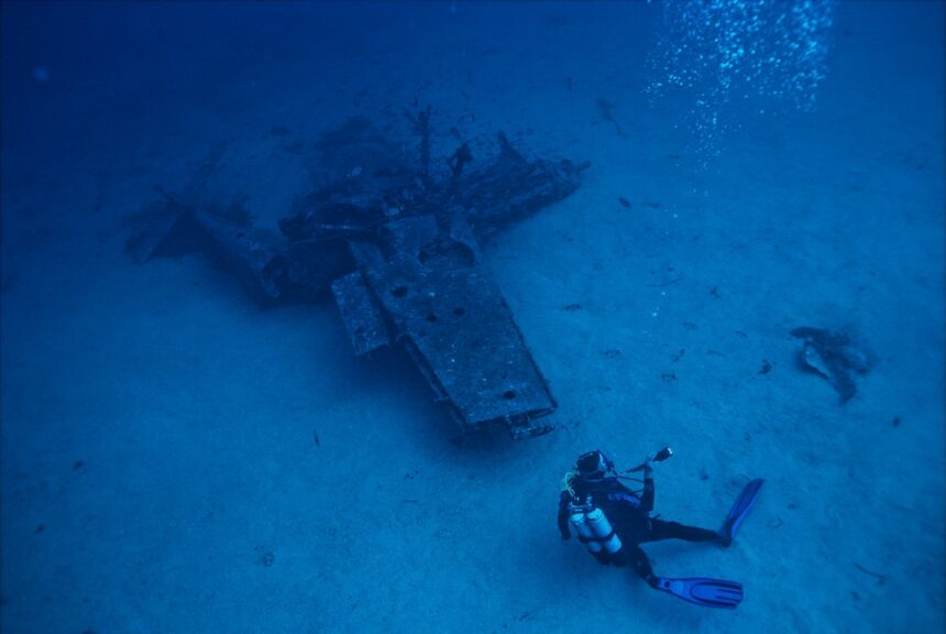 Photo lost submarine recovery operation