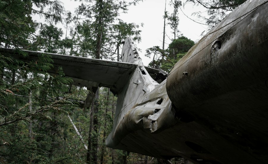 Photo experimental military transport aircraft crash
