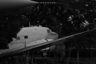Photo secret military aircraft crash test
