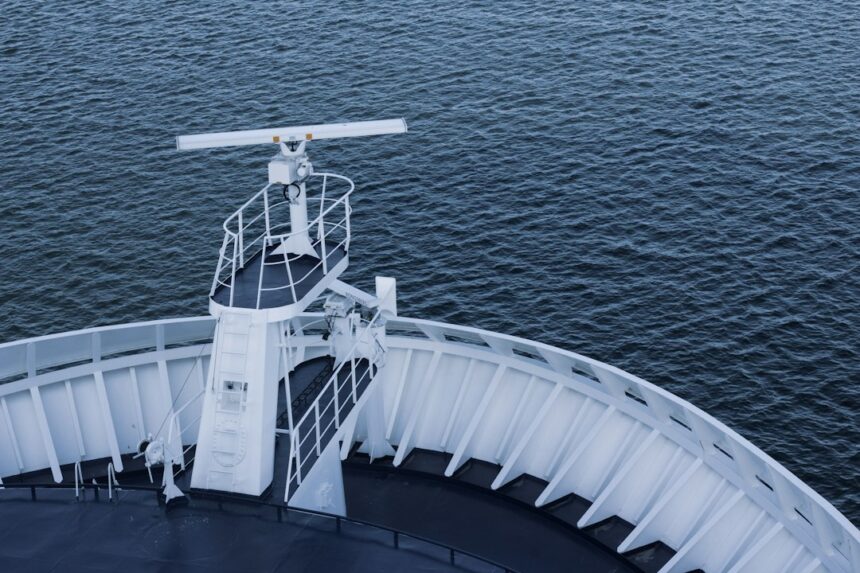 Photo towed array sonar submarine tracking