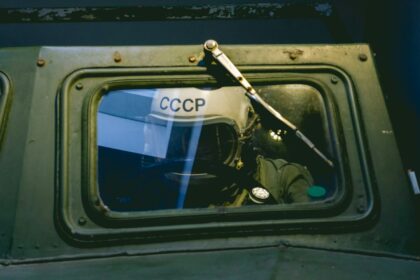 Photo Soviet submarine mistaken target theory