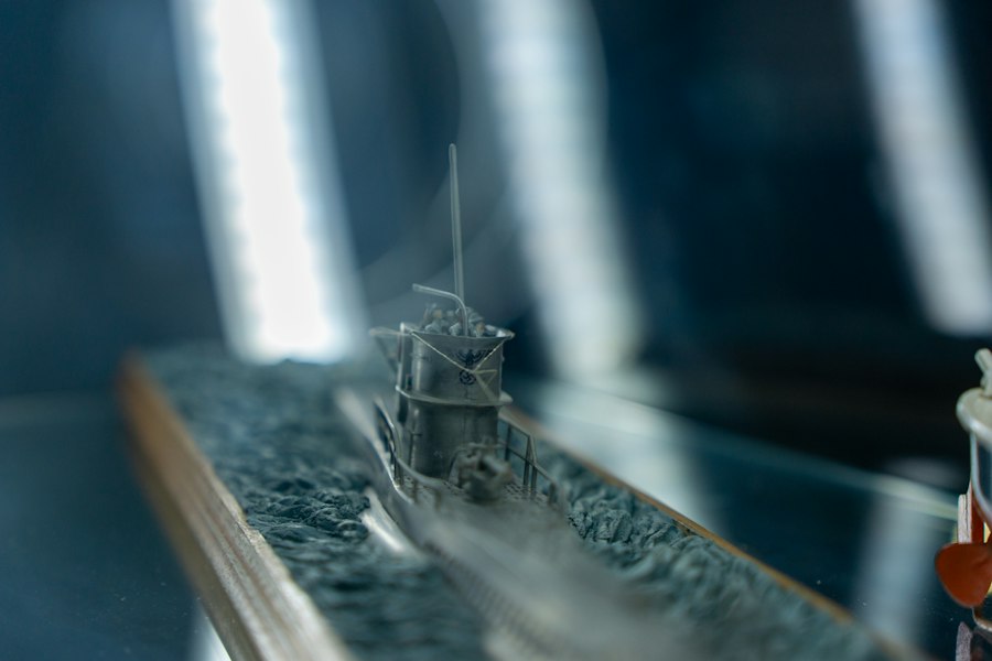 Cold War submarine surface ship encounter