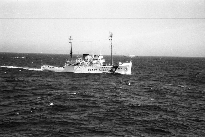 Photo Sixth Fleet submarine tracking 1976