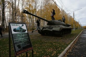 Photo captured soviet military equipment intact