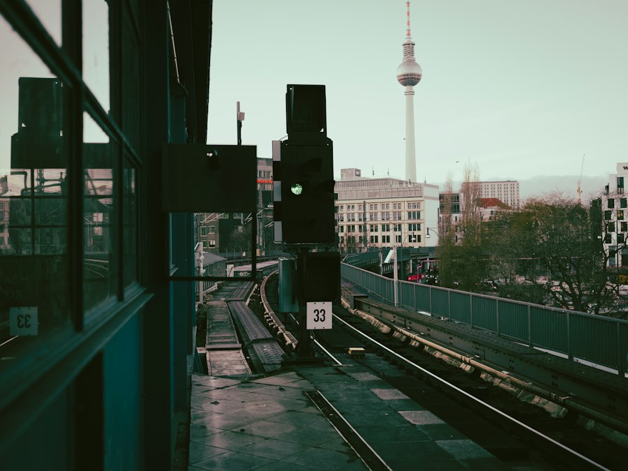 Photo Berlin tunnel audio recordings 380000