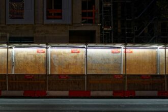 Photo Berlin tunnel construction tape reels